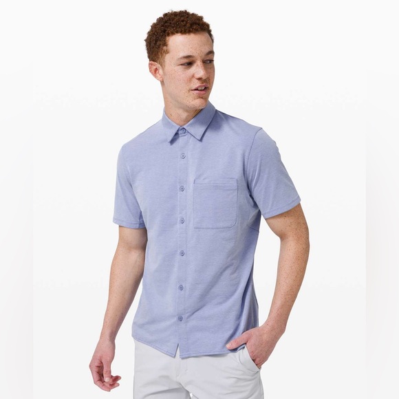 Lululemon Men's Commission Short Sleeve Button Up Shirt Size L In Harbor Blue - Picture 1 of 14